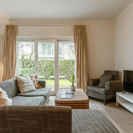 Huswell - Charming & Spacious Coastal Willa Koksijde