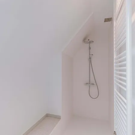 Huswell - Charming & Spacious Coastal Villa Koksijde